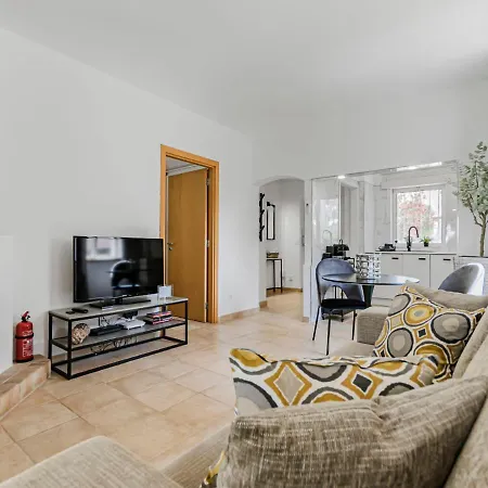 Vilar Do Golf By Interhome